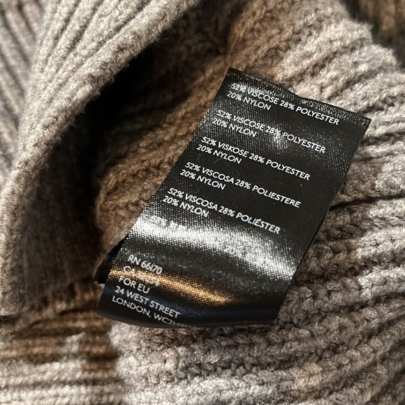 Anthropologie‎ cowl neck vest, size extra small - Picture 15 of 15